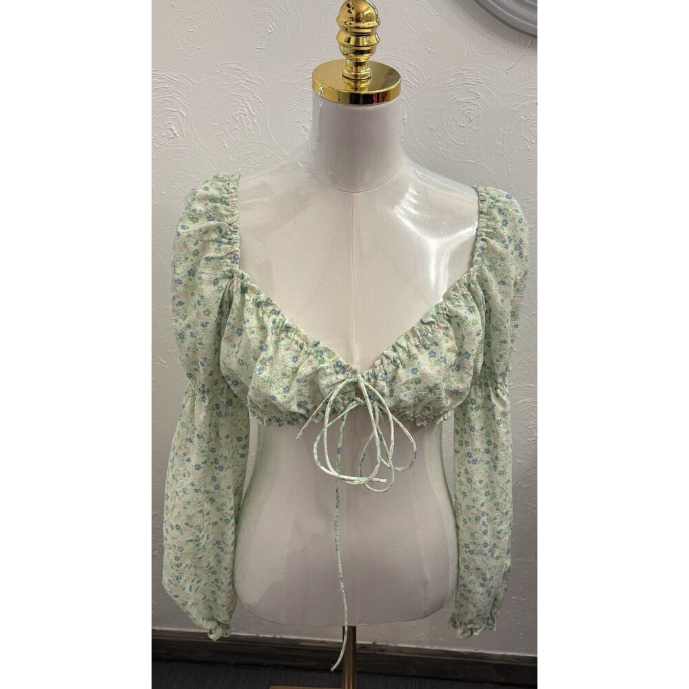 H&M Divided Green Floral Long Sleeve Crop Top Medium Fairy Milkmaid Romantic